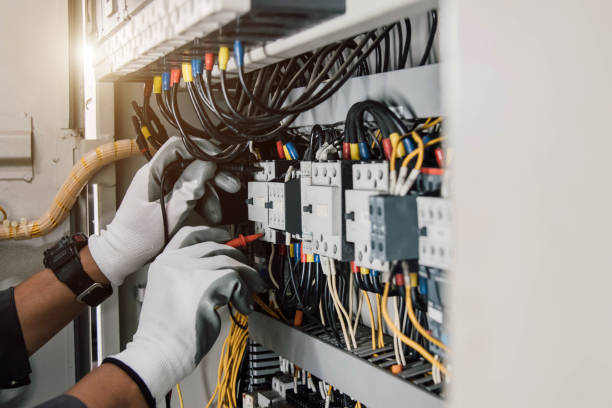 Best Emergency Electrical Repair  in St Charles, MI